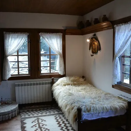 게스트하우스 гайтана 3*