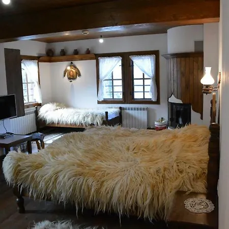 гайтана 게스트하우스 Shiroka Lŭka